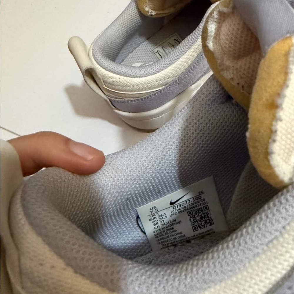 Nike Dunk Low Disrupt Summit White Ghost - Picture 7 of 8